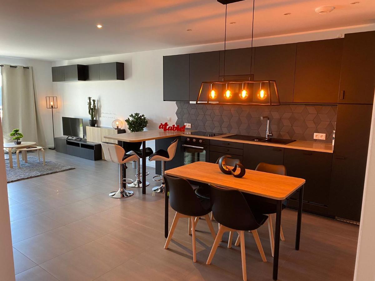 Gold Cocoon T3 74M2 Proche Centre Ville Вильжюст Экстерьер фото