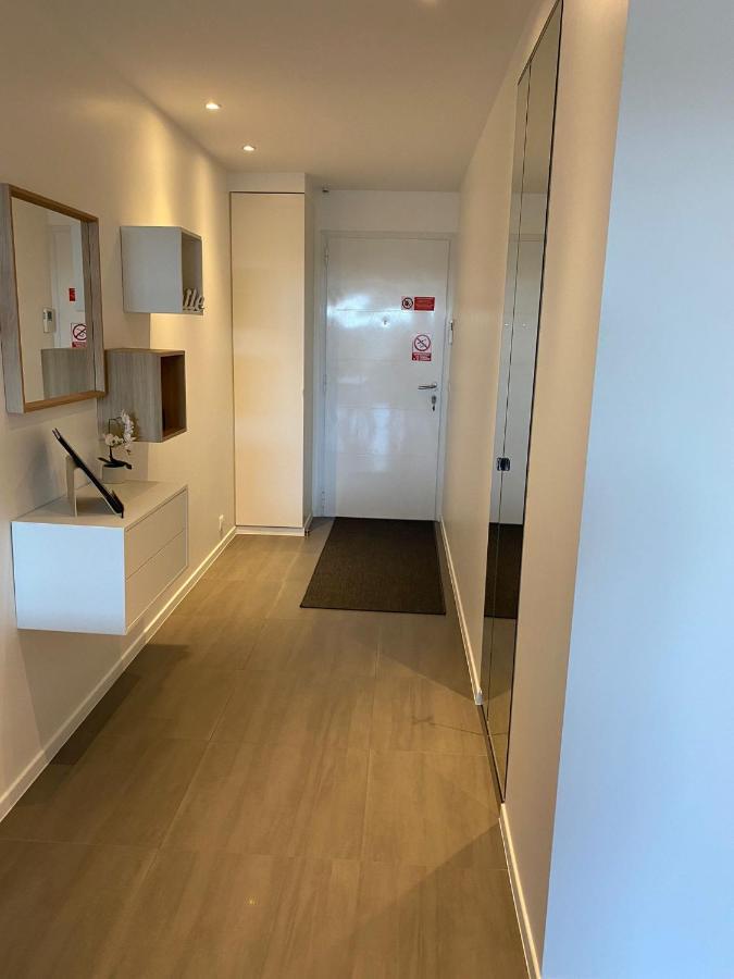 Gold Cocoon T3 74M2 Proche Centre Ville Вильжюст Экстерьер фото